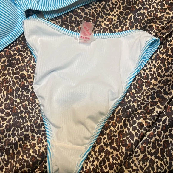 Lilly Pulitzer Leven Striped Bikini Set - Picture 14 of 16